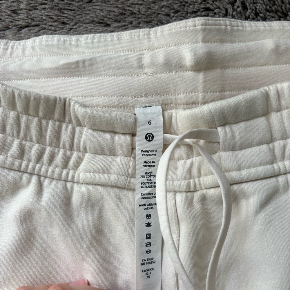 lululemon athletica Cream/Bone Sweatpants - Picture 2 of 4